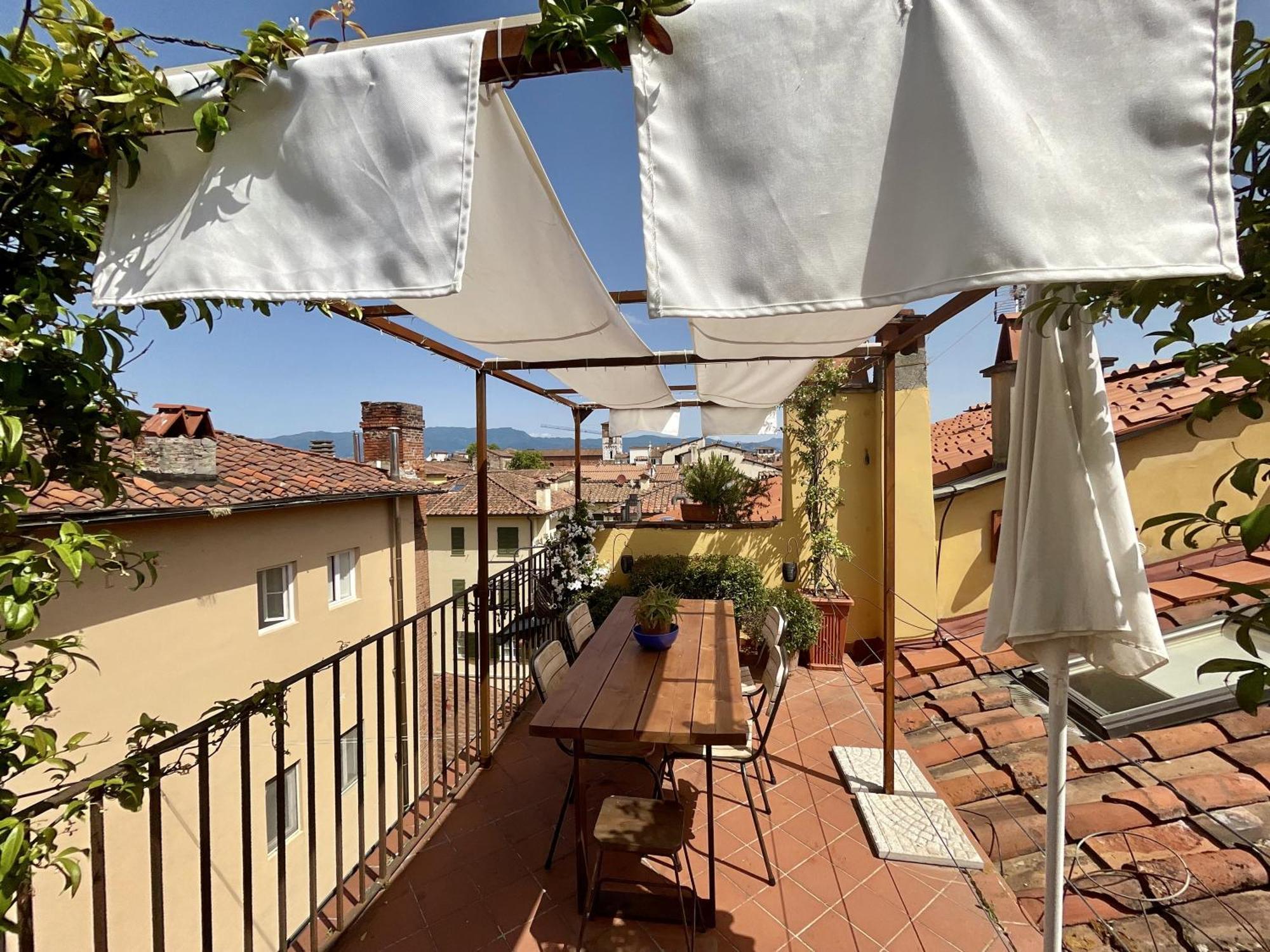 Апартаменти La Terrazza Di Sofia Лукка Екстер'єр фото
